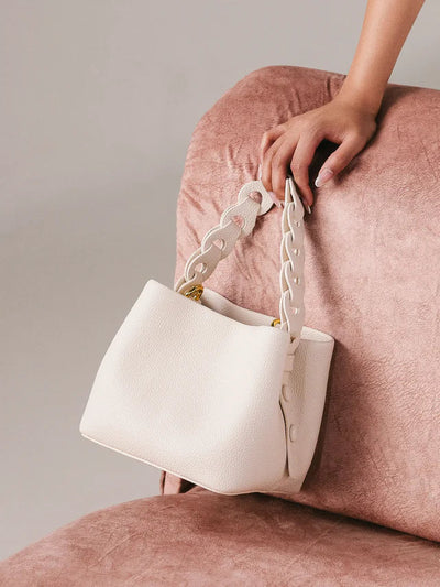 Shoulder Bags Collections